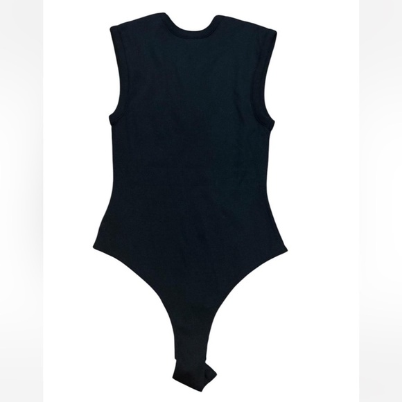 Universal Thread Black Sleeveless Bodysuit - Picture 3 of 4
